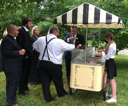 250 guests: Gelato Catering Service